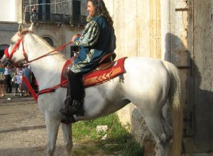 Tutino - 15 giugno 2008 - Sfilata in abiti d'epoca medievale organizzata dall'Associazione Ippica Sud Salento