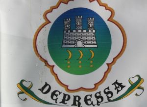 III Edizione - Palio delle Contrade - Stemma della Contrada di Depressa