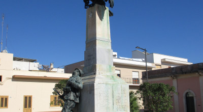 MANIFESTAZIONE DEL IV NOVEMBRE - GIORNATA DELLE FORZE ARMATE E DELL'UNITA' D'...