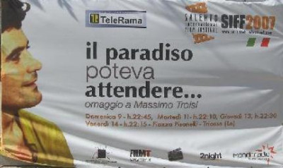 Tricase - piazza Giuseppe Pisanelli - Striscione che pubblicizza la IV Edizio...