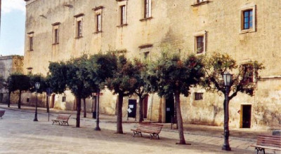 Tricase -piazza Giuseppe Pisanelli - Uno scorcio del prospetto frontale del c...