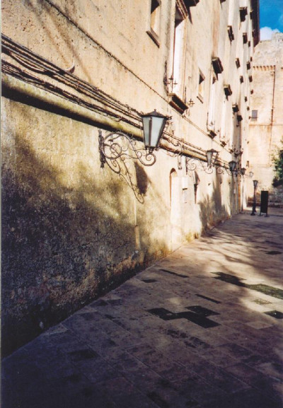 Tricase - piazza Giuseppe Pisanelli - Uno scorcio di Palazzo Gallone