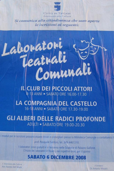 Manifesto che pubblicizza i laboratori teatrali comunali