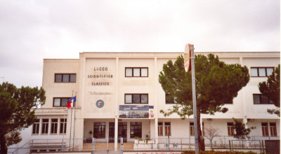 LICEO SCIENTIFICO - LICEO CLASSICO G. STAMPACCHIA DI TRICASE - OR...