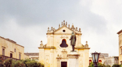 Tricase - Un suggestivo scorcio di piazza Giuseppe Pisanelli